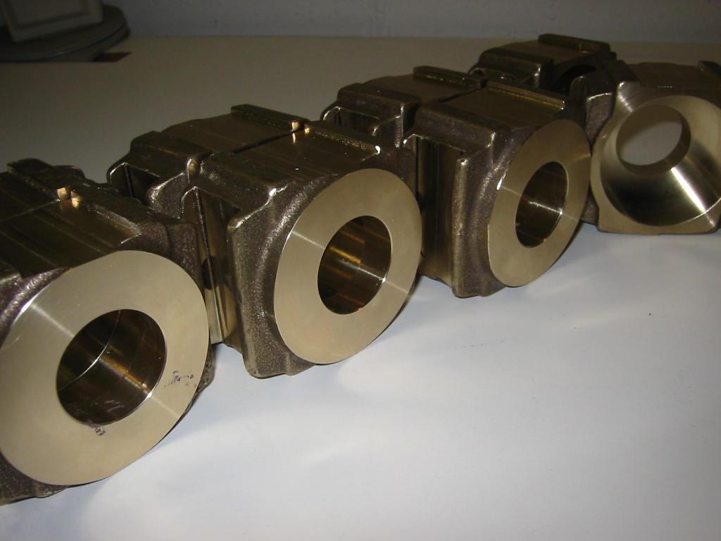 MikadoAxleBoxes3Mar06 005
